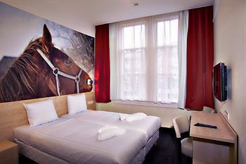 Iron Horse Leidse Square Hotel 3*